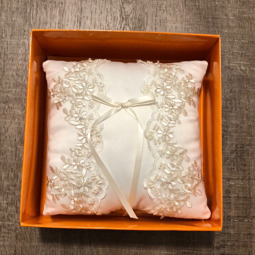 Pillow